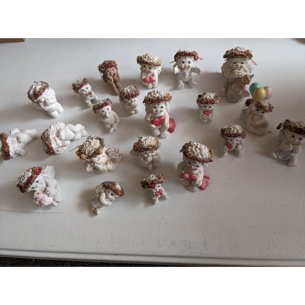 Vintage 90s Dreamsicles Figurine Lot of 21 Cherub Angels Cast Art Kristin Haynes